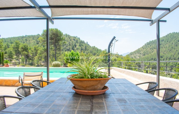 Resale - Independent villa - Onil