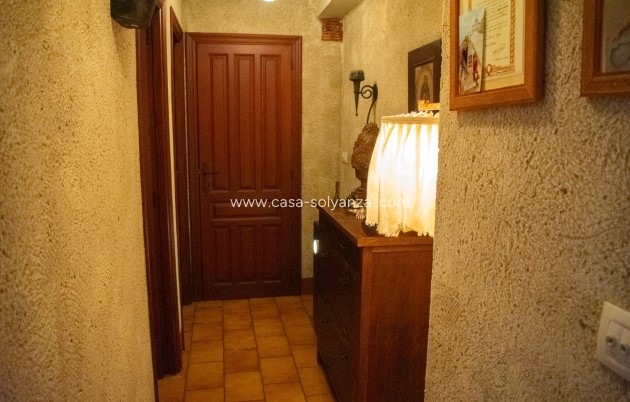 Resale - Independent villa - Onil
