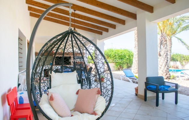 Revente - Independent villa - Guardamar del Segura - El Raso