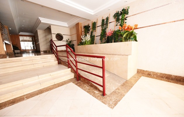 Wiederverkauf - Wohnung - Torrevieja - La Mata