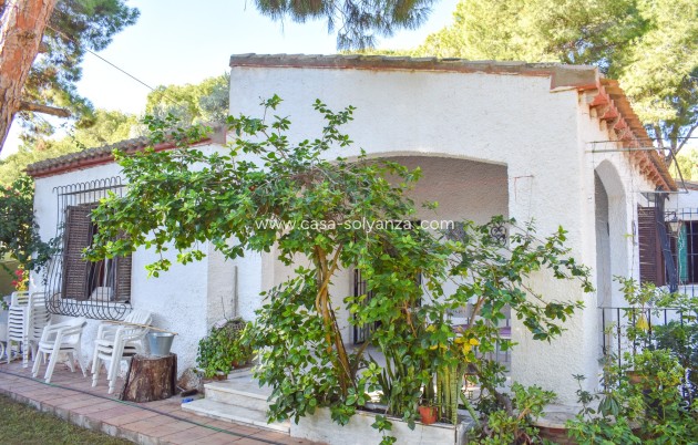 Herverkoop - Independent villa - Orihuela Costa - Punta Prima