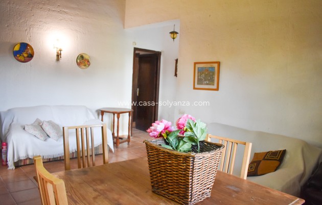 Herverkoop - Independent villa - Orihuela Costa - Punta Prima