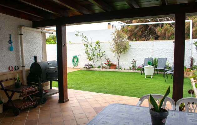 Wiederverkauf - Independent villa - La Manga del Mar Menor