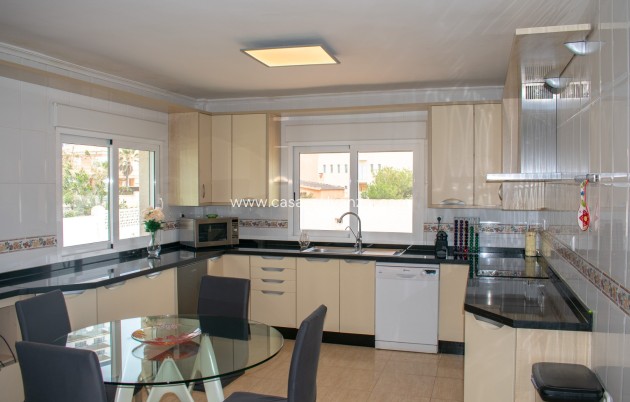 Wiederverkauf - Independent villa - La Manga del Mar Menor