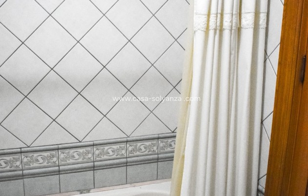 Revente - Appartement - Torrevieja - Torrevieja Centro