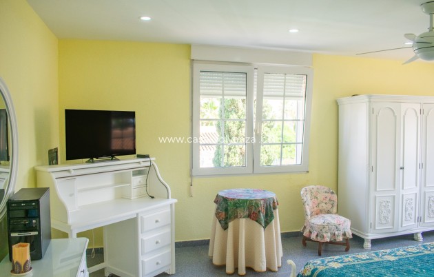 Revente - Independent villa - Orihuela Costa - MUY CERCA DE LA PLAYA