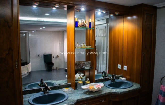 Revente - Independent villa - Orihuela Costa - MUY CERCA DE LA PLAYA