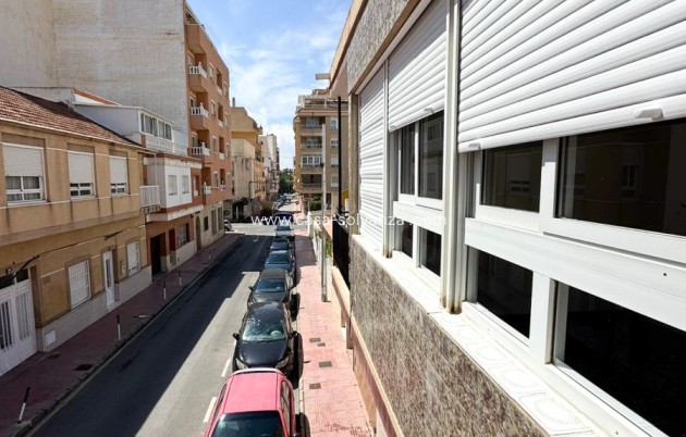 Revente - Appartement - Torrevieja - Torrevieja Centro