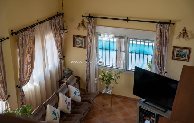 Wiederverkauf - Finca Country Property - Orihuela