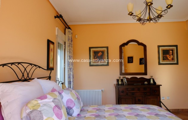 Wiederverkauf - Finca Country Property - Orihuela