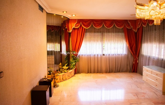 Wiederverkauf - Independent villa - Llano de brujas