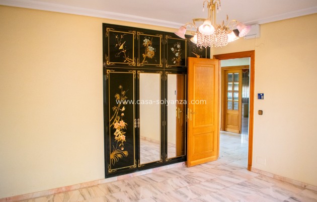 Wiederverkauf - Independent villa - Llano de brujas