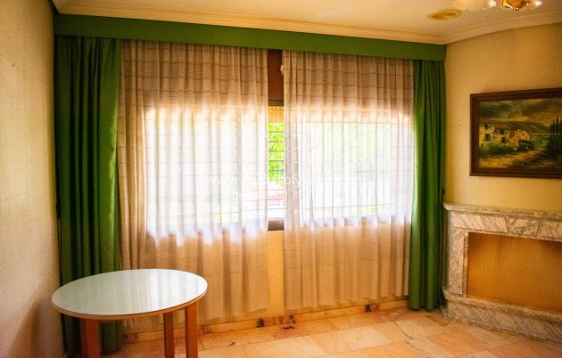 Wiederverkauf - Independent villa - Llano de brujas