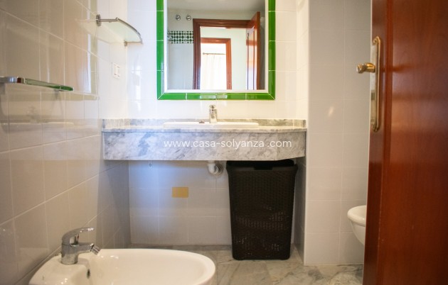 Wiederverkauf - Wohnung - Torrevieja - Playa de los Locos