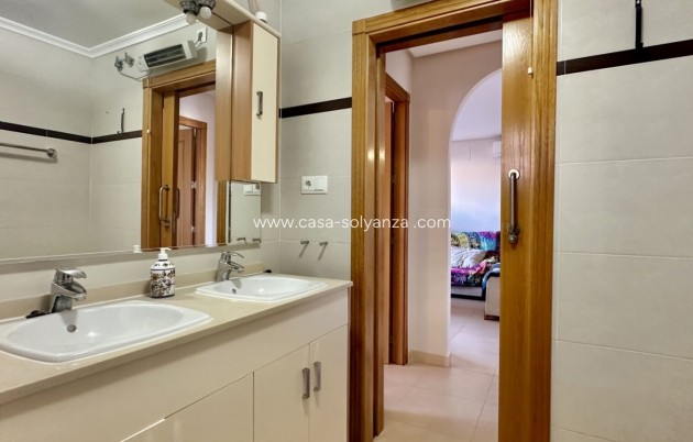 Resale - Apartment / flat - Mil Palmeras - Costa Blanca