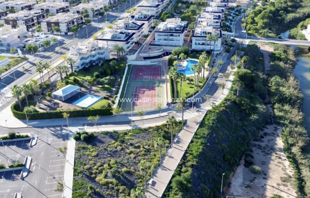 Resale - Apartment / flat - Mil Palmeras - Costa Blanca