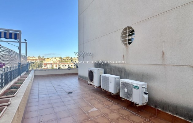 Resale - Apartment / flat - Mil Palmeras - Costa Blanca