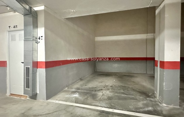 Resale - Apartment / flat - Mil Palmeras - Costa Blanca