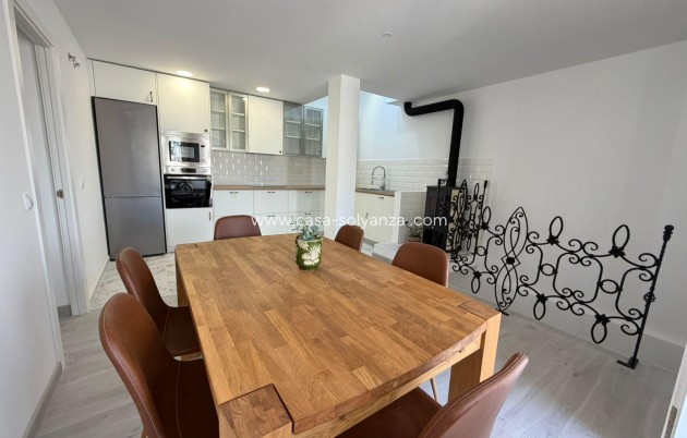 Resale - Villa - Torrevieja - Cabo cervera