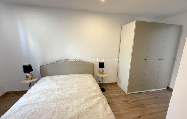 Resale - Villa - Torrevieja - Cabo cervera