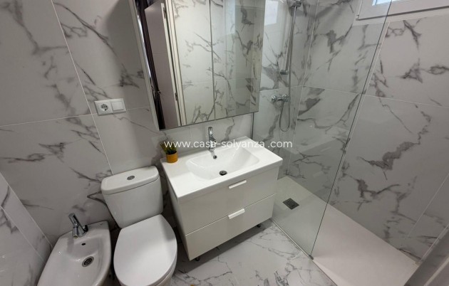 Resale - Villa - Torrevieja - Cabo cervera