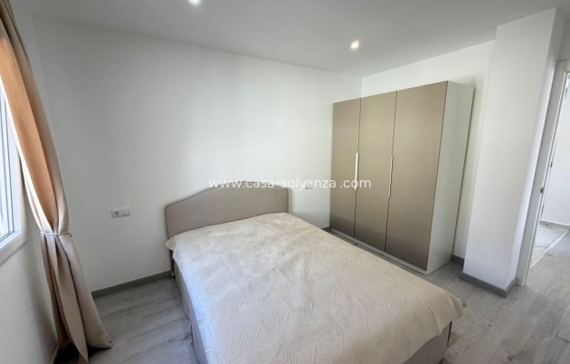 Resale - Villa - Torrevieja - Cabo cervera