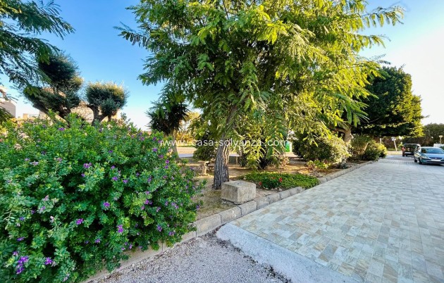 Resale - Townhouse - Torrevieja - Costa Blanca