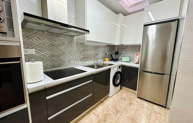 Resale - Townhouse - Torrevieja - Costa Blanca