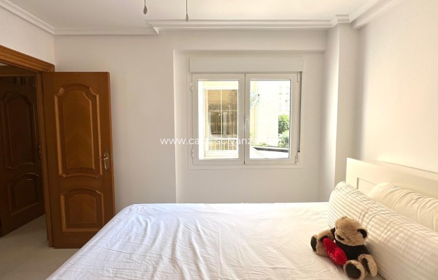 Resale - Apartment / flat - Orihuela Costa - Campoamor