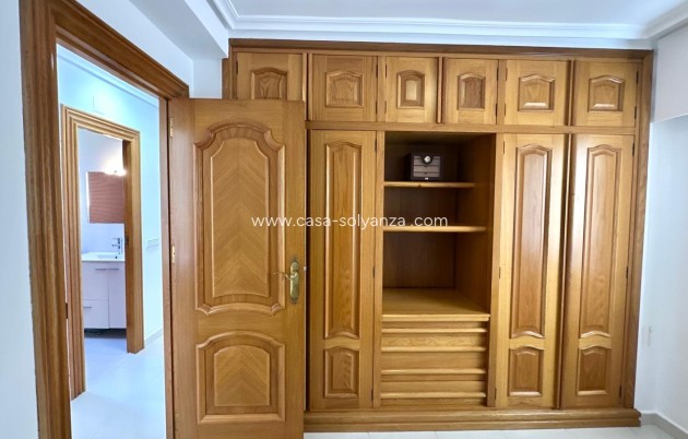 Resale - Apartment / flat - Orihuela Costa - Campoamor