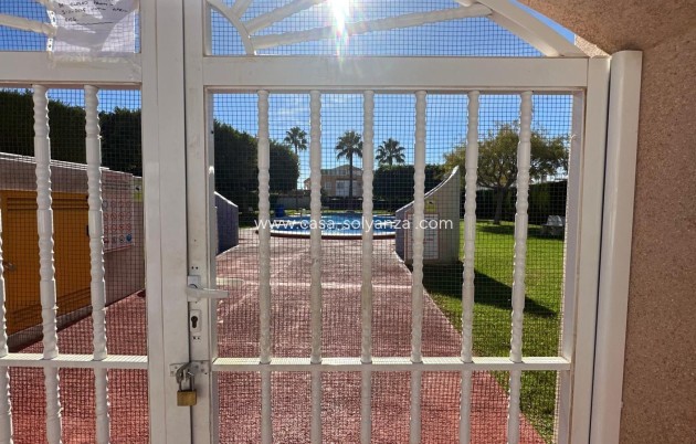 Resale - Bungalow - Torrevieja - Torretas