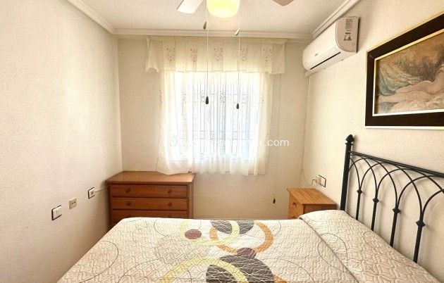 Resale - Bungalow - Torrevieja - Torretas