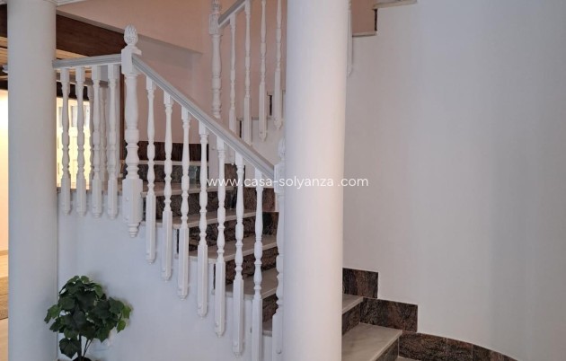 Wiederverkauf - Villa - Orihuela - Desamparados