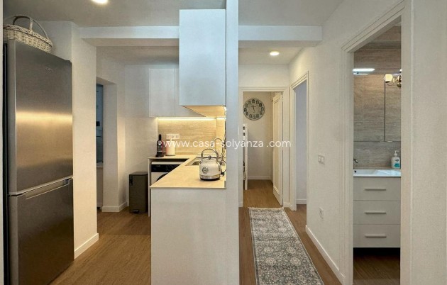 Resale - Apartment / flat - Torrevieja - Costa Blanca