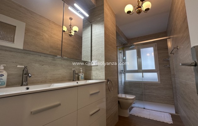 Resale - Apartment / flat - Torrevieja - Costa Blanca