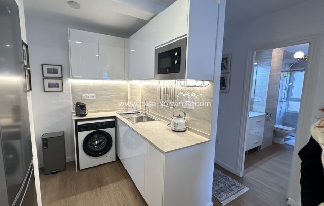 Resale - Apartment / flat - Torrevieja - Costa Blanca