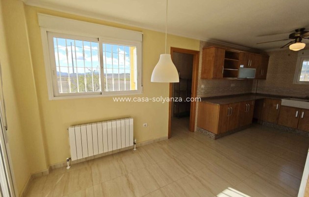 Revente - Villa - Pinoso