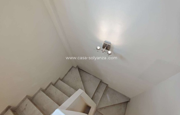 Revente - Villa - Pinoso