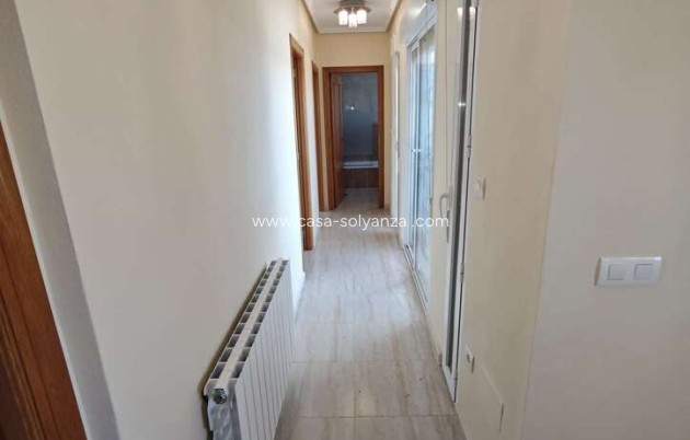 Revente - Villa - Pinoso