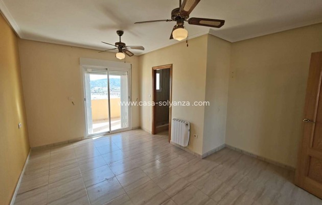 Revente - Villa - Pinoso