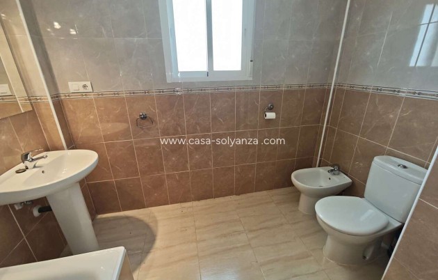 Revente - Villa - Pinoso