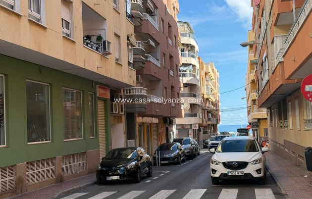Wiederverkauf - Wohnung - Torrevieja - Playa de los Locos