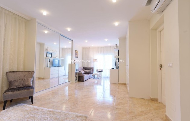 Revente - Villa - Torrevieja - Los Balcones