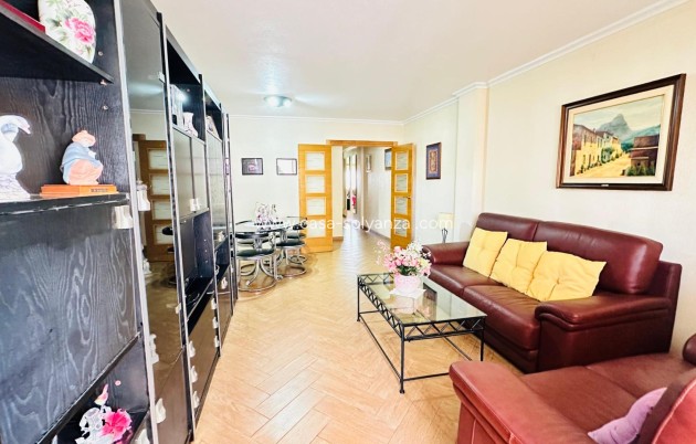 Wiederverkauf - Wohnung - Torrevieja - Center