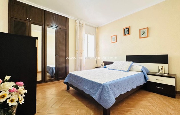 Wiederverkauf - Wohnung - Torrevieja - Center