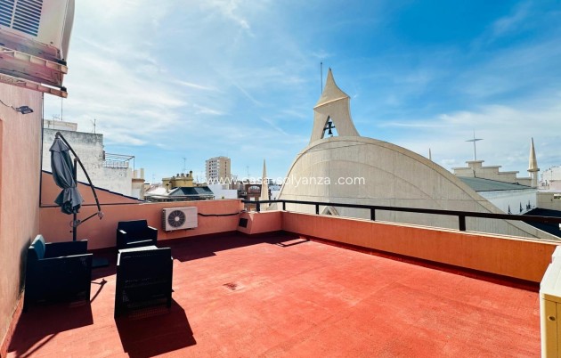 Wiederverkauf - Wohnung - Torrevieja - Center