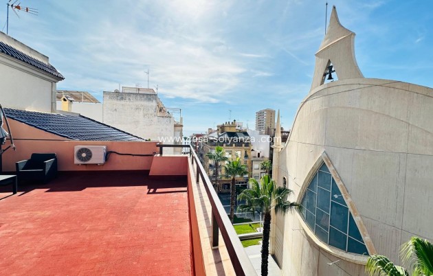 Wiederverkauf - Wohnung - Torrevieja - Center