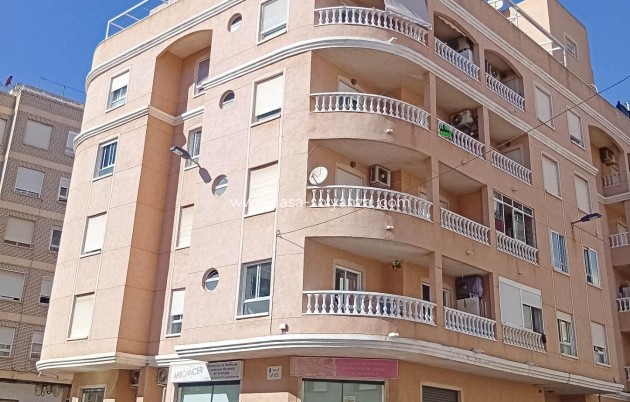 Wiederverkauf - Wohnung - Torrevieja - Playa de los Locos