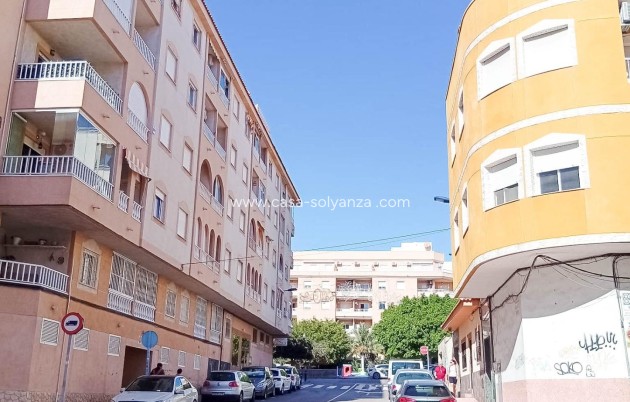 Wiederverkauf - Wohnung - Torrevieja - Playa de los Locos