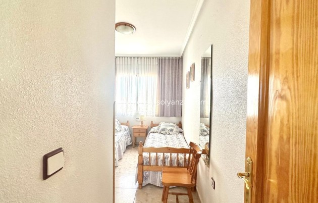 Reventa - Apartamento / piso - Torrevieja - Torreblanca